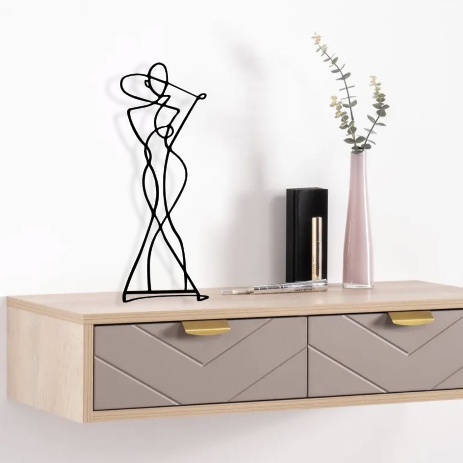 Fashion Woman Stand_4